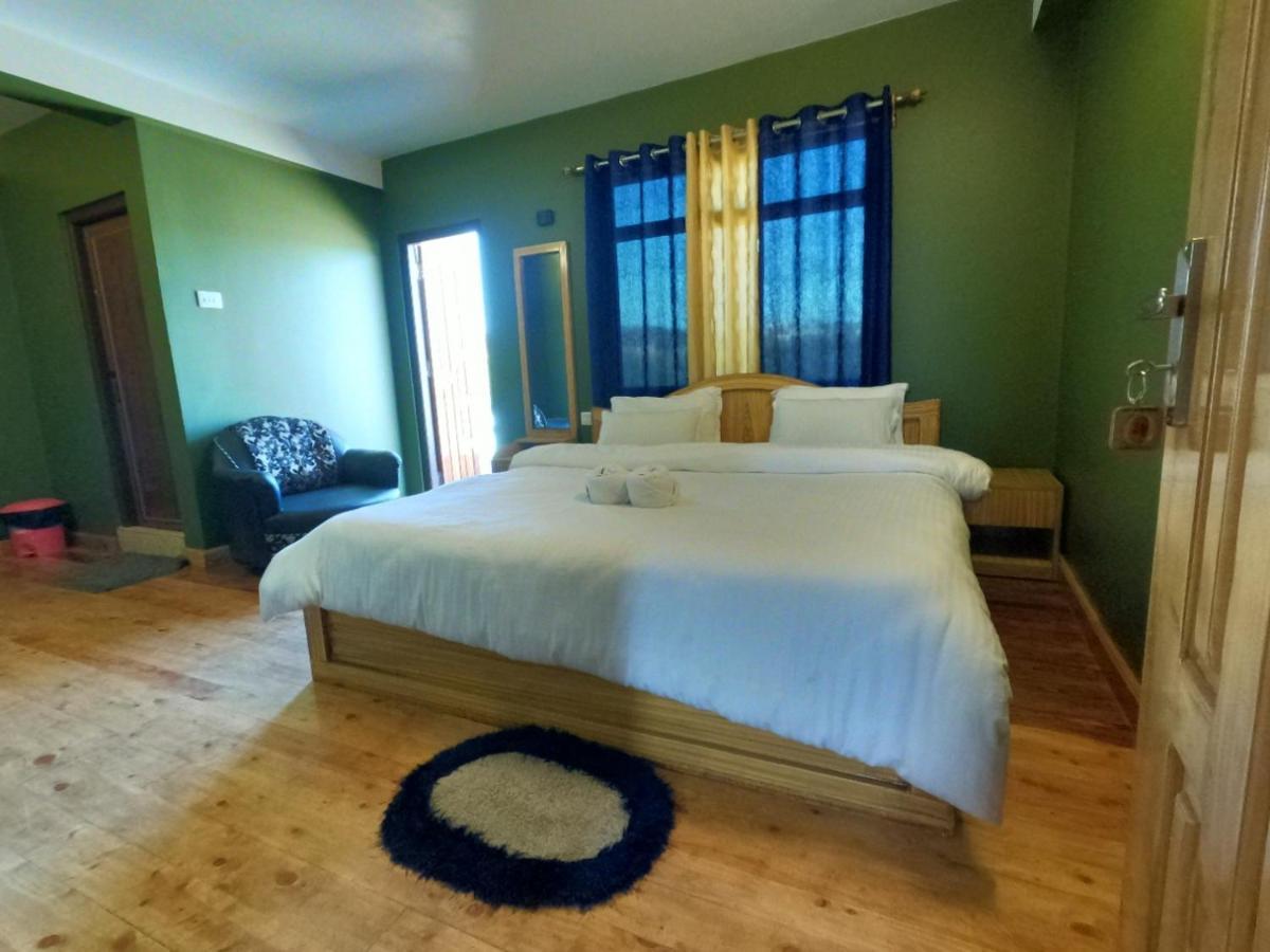 Aurora Guest House Shillong Kültér fotó