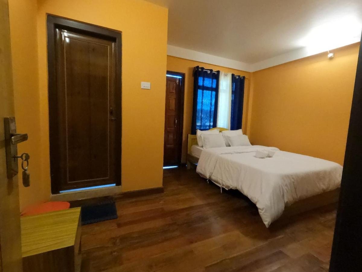 Aurora Guest House Shillong Kültér fotó