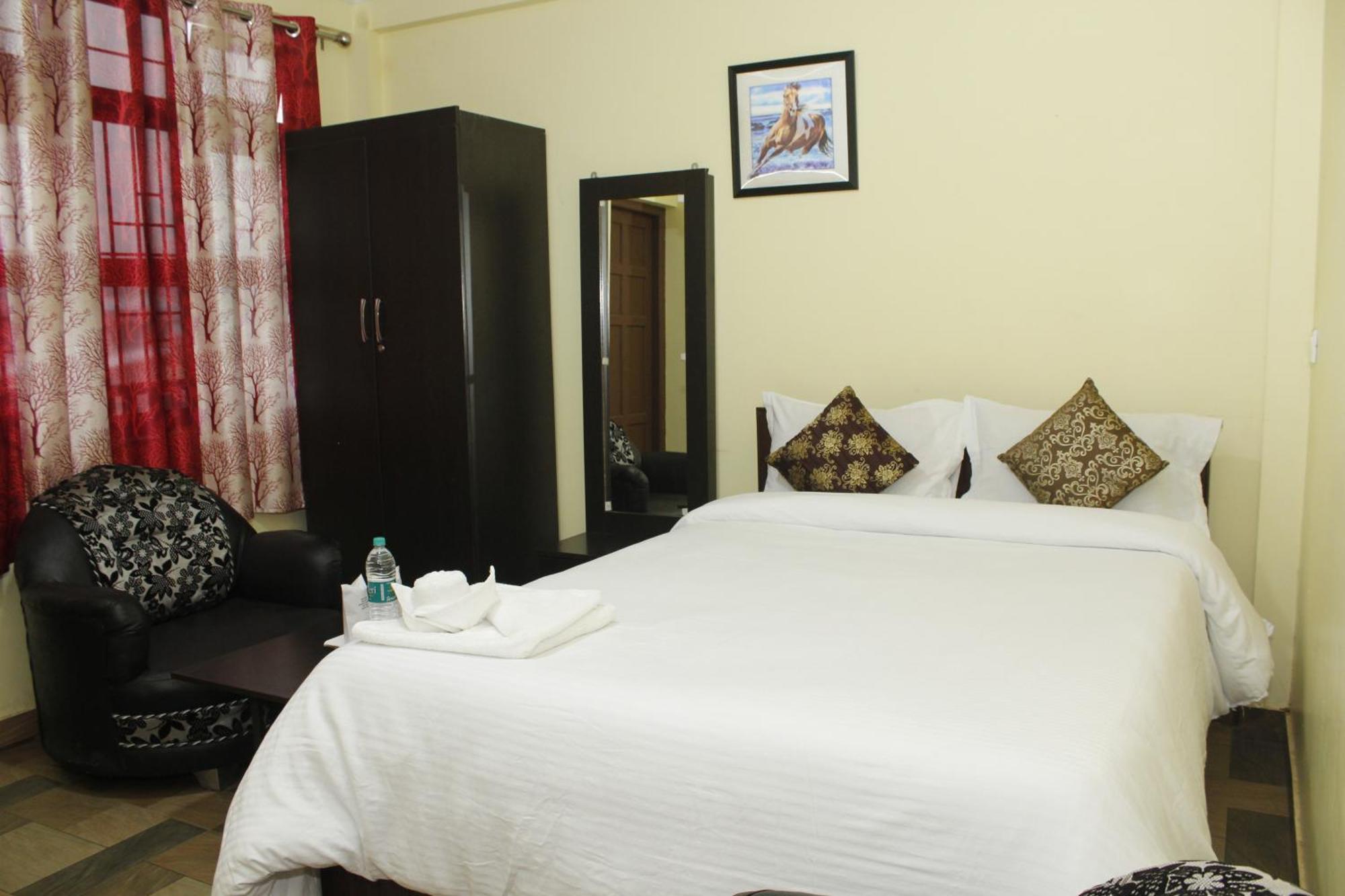 Aurora Guest House Shillong Kültér fotó
